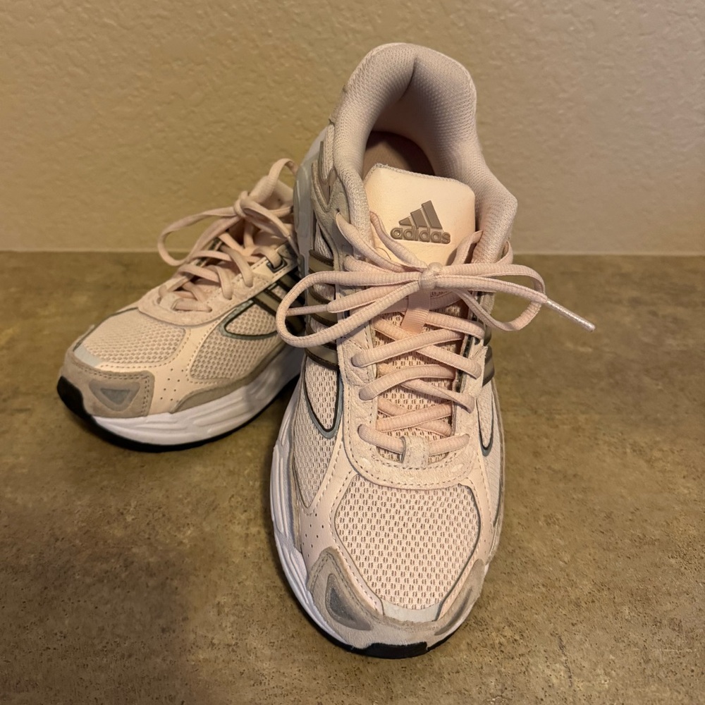 Adidas Response CL